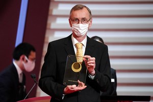 Svante Pääbo, o filho de Nobel que recebeu... um Nobel