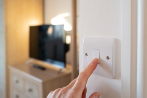 OE2024: Bruxelas insta Portugal a reduzir medidas de apoio energético