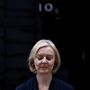 Demissão de Liz Truss. Em Downing Street só se salva o gato 