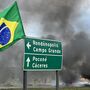 'Camioneiros bolsonaristas' provocam o caos nas ruas do Brasil