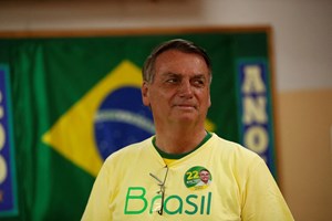 Procuradores querem impedir Bolsonaro de concorrer a eleições