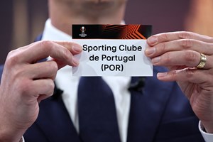 Sporting defronta Midtjylland no play-off de acesso aos 'oitavos' da Liga Europa