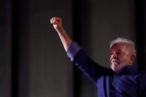 Lula da Silva operado às cordas vocais