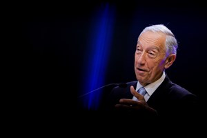 Associações católicas pedem a Marcelo que trave lei da eutanásia