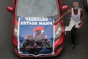 Sangue, suor e lágrimas no funeral de 'Nagrelha', o 'Estado-maior' do kuduro angolano