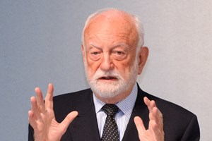 Francesc Vendrell (1940-2022), um catalão por Timor e pela paz