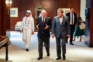 Santos Silva nega problema com o Qatar e assegura tranquilidade aos emigrantes