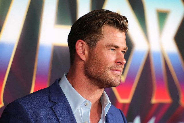 Chris Hemsworth pausa carreira por risco de Alzheimer
