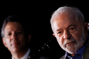 Lula da Silva anuncia Haddad nas Finanças e mais quatro ministros de futuro Governo