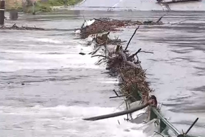 Mau tempo corta ponte que liga duas freguesias em Guimarães
