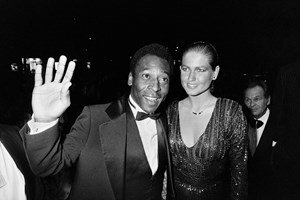 Pelé: os casamentos, as infidelidades, o namoro com Xuxa e a prisão do filho por tráfico de droga