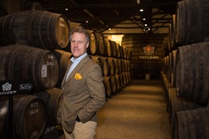 Quem é Adrian Bridge, o CEO da Fladgate e do World of Wine?