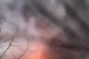 Helicóptero cai junto a creche em Kiev. Há vários mortos