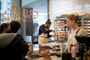 Estes discos ainda giram: a música e a rádio há 50 anos