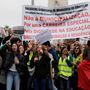 Milhares de professores marcham em Lisboa 'pela escola pública'
