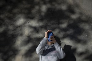 Violência no namoro: 67,5 % dos jovens legitimam pelo menos um tipo de violência 