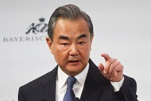 Guerra acentua tensão entre China e EUA