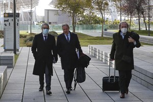Leitura da sentença do processo E-toupeira adiada pela quinta vez