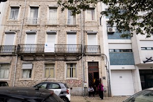 Investigação SÁBADO. Nesta casa de Lisboa moram 900 pessoas