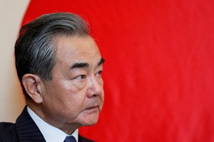 Xi Jinping tem um 'lobo' vestido de fato na diplomacia
