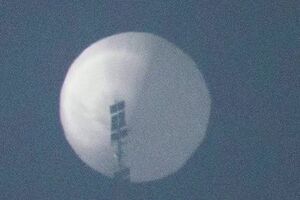 "Balão Espião" chinês avistado a sobrevoar os Estados Unidos