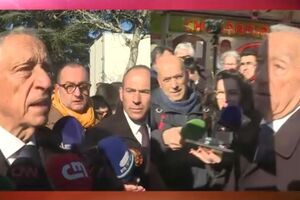 Marcelo Rebelo de Sousa recebido com protesto de professores em Celorico da Beira