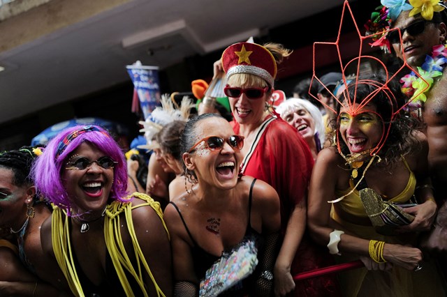 Governo concede tolerância de ponto na terça-feira de Carnaval