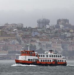 Mau tempo: Suspensa travessia fluvial entre Seixal e o Cais do Sodré
