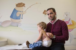 Crianças que sofreram de doenças respiratórias têm maior risco de morte precoce