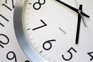 Relógios avançam para a hora de verão na próxima madrugada