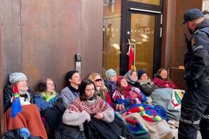 Greta Thunberg detida durante protesto na Noruega