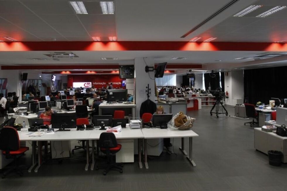 Cofina, CMVM, economia, negócios e finanças, Comissão do Mercado de Valores Mobiliários, Correio da Manhã, Jornal de Negócios