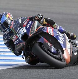 Miguel Oliveira diz ter 'várias propostas', mas voltar ao MotoGP 'é improvável'