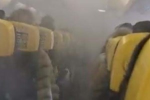 Fumo intenso na cabine obriga avião da Ryanair a aterrar de emergência