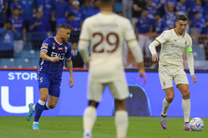 Al Nassr defende Ronaldo após polémico gesto: 'Lesionou-se numa zona sensível'