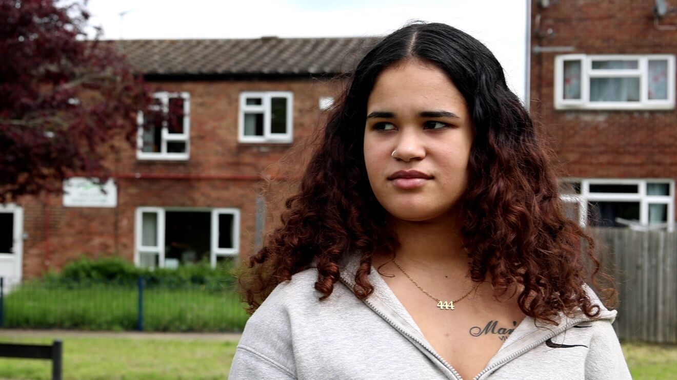 Investigação SÁBADO. A filha de Carolina foi dada para adoção