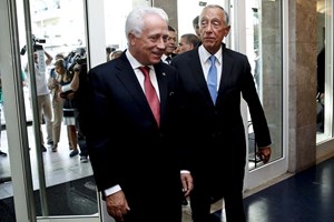 Ex-governador Carlos Costa move ação cível contra PM e chama Marcelo como testemunha