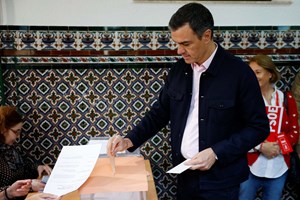 Eleições municipais e regionais em Espanha provocam 'descalabro' socialista 