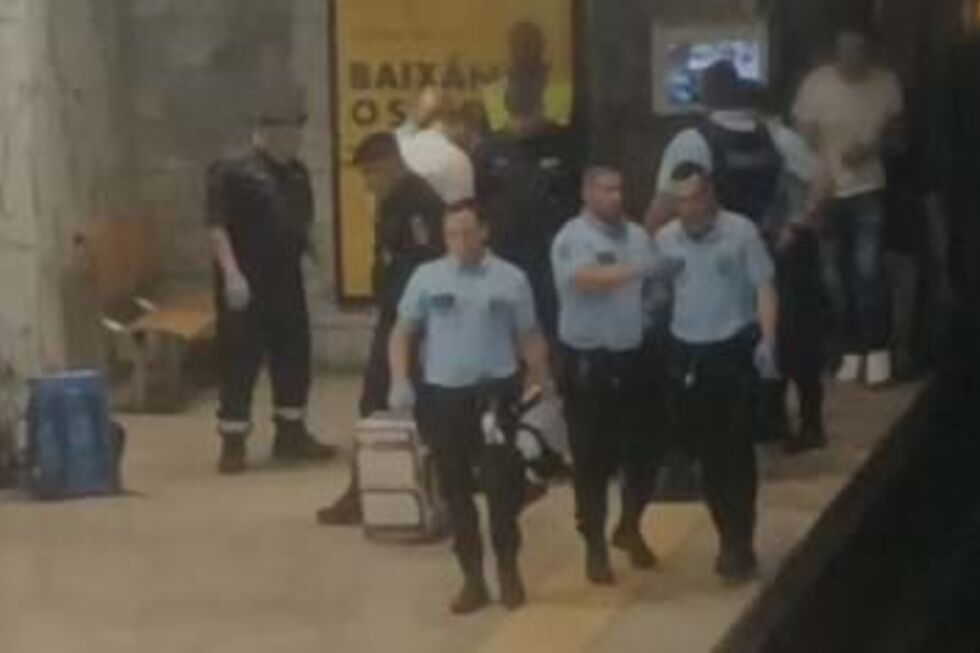 PSP no local onde homem foi baleado na estação de Metro da Bela Vista