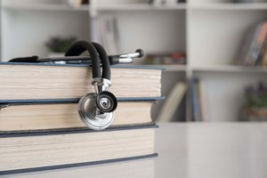 Medicina e Engenharia no topo