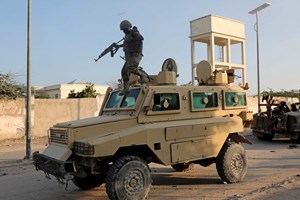 Ataque terrorista a escola no Uganda faz pelo menos 41 mortos