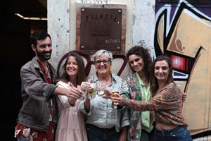 Amigos, apesar dos 30 anos de diferença