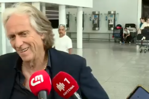 Jorge Jesus confirma que "Portugal está fora de hipótese"