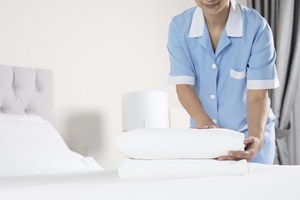 Falta mão de obra na hotelaria? Sindicalista explica porquê