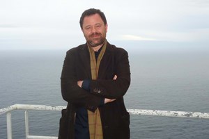 Açores: Demitiu-se chefe de gabinete denunciado por ameaças a escritor Joel Neto