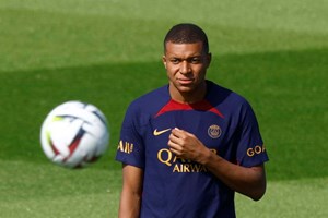 Corrida por Mbappé. Al Hilal oferece €300 milhões e PSG terá aceitado