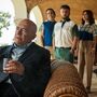 Os Bourbon de Linhaça e um vilão com coração, eis 'Pôr do Sol' em versão filme