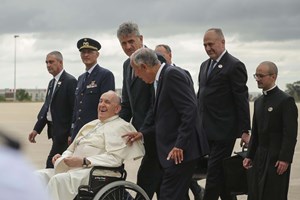 JMJ. Papa Francisco aterrou em Portugal