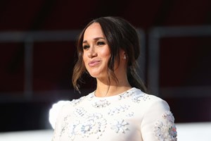 Meghan Markle celebra aniversário entre rumores de 'crise matrimonial'