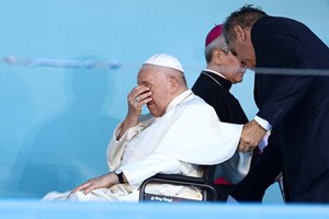 JMJ. Papa vai hoje confessar jovens e participar na Via-Sacra participa como peregrino
